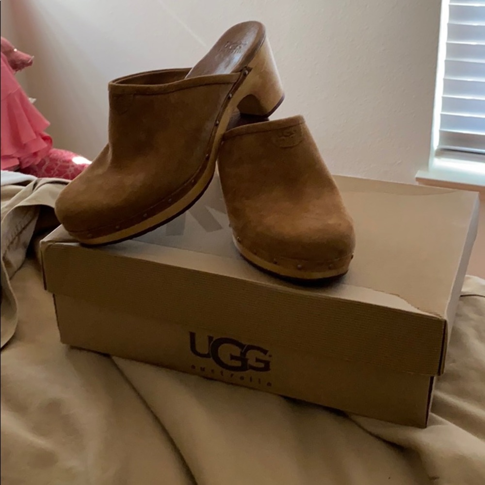 Ugg W ABBIE CLOGS size 10